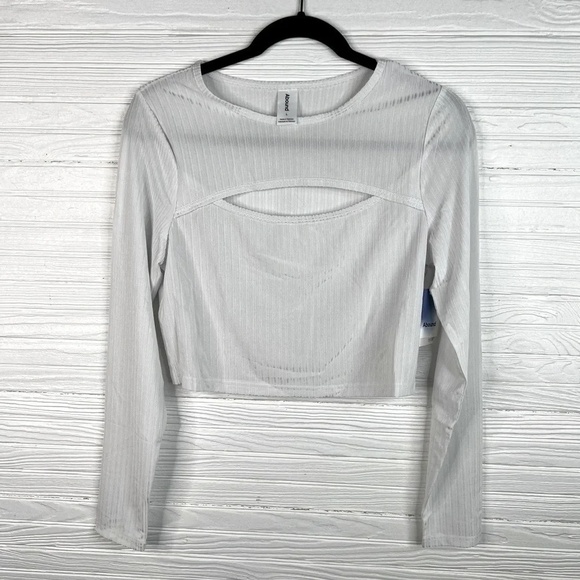 Abound Long Sleeve Cropped Cut Out Top Size L in Grey Fog NEW - Picture 2 of 14
